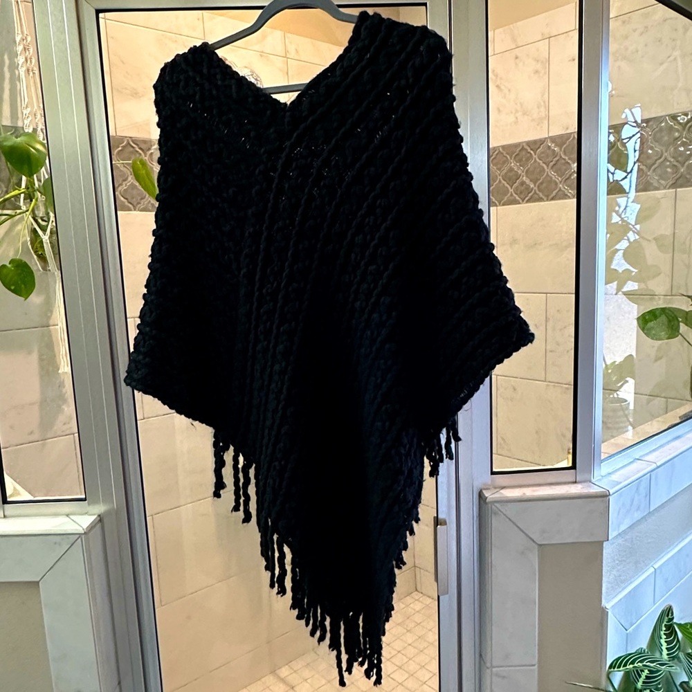 Black Shawl